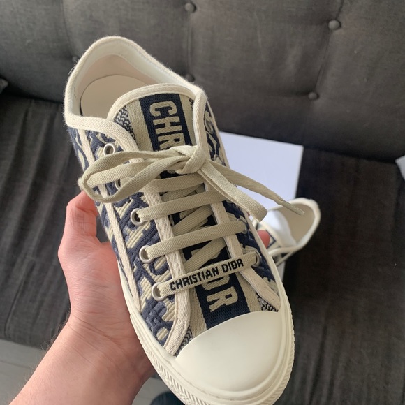 DIOR Walk N Dior Sneakers - Picture 3 of 7